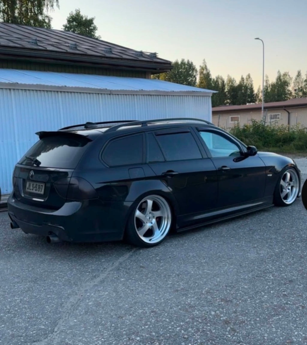 BMW E90 E91 M Sport helmalistat